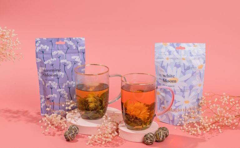 Blooming tea:  flores que se abren al infusionarlas
