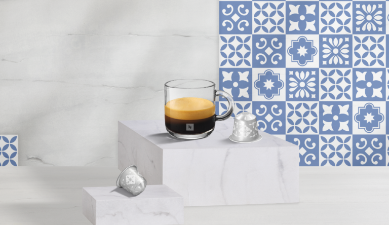 Descubre la icónica cultura cafetera de Cádiz<br>a través de la nueva edición limitada de Nespresso