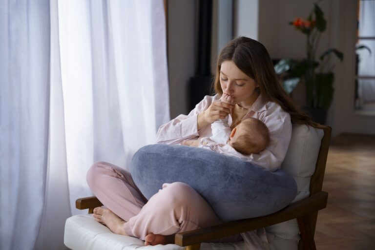 Más de 80% de las madres quieren que el padre asuma un rol activo en el proceso de lactancia