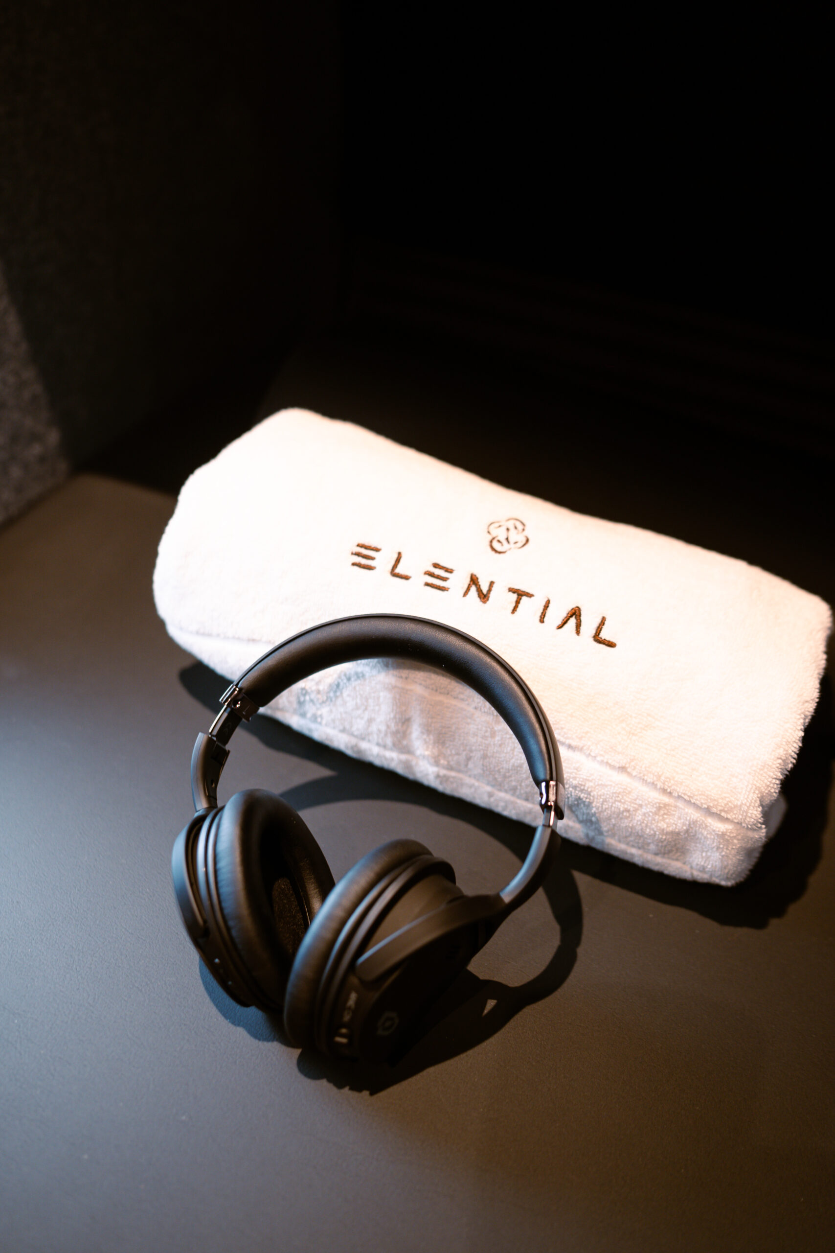 EQUILIBRIO PERFECTO: FINALIZA EL AÑO CON RELAX TOTAL EN ELENTIAL SPA