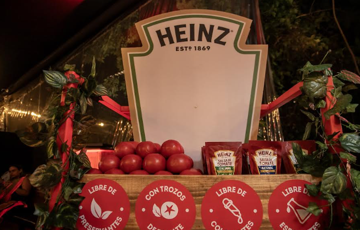 HEINZ LANZÓ NUEVOS PRODUCTOS EXCLUSIVOS PARA CHILE CON GRAN EVENTO EN CASA ESPOZ