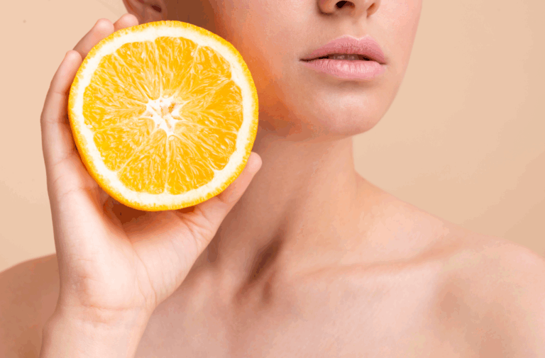 Vitamina C en la piel: 5 mitos y verdades que debes conocer