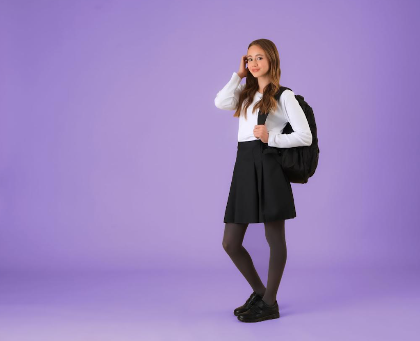 ¿Cuál es la nueva prenda esencial de las escolares para volver a clases?