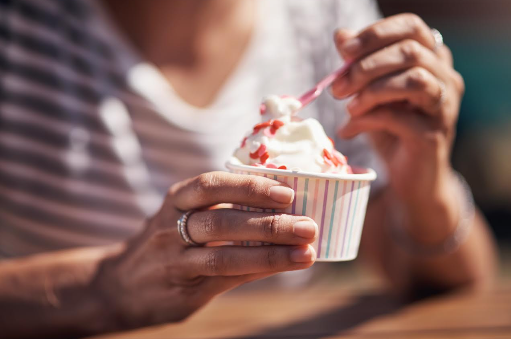 Melón con Vino y Helado con Papas Fritas: Cómo cambió el consumo de helados en Chile