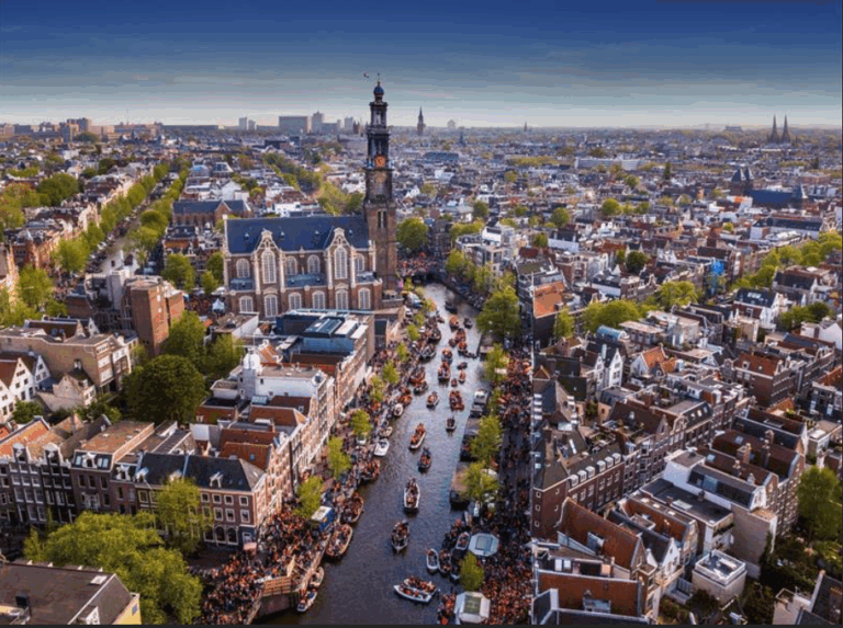 KLM lanza juego online y llevará al ganador a celebrar el King’s Day en Ámsterdam