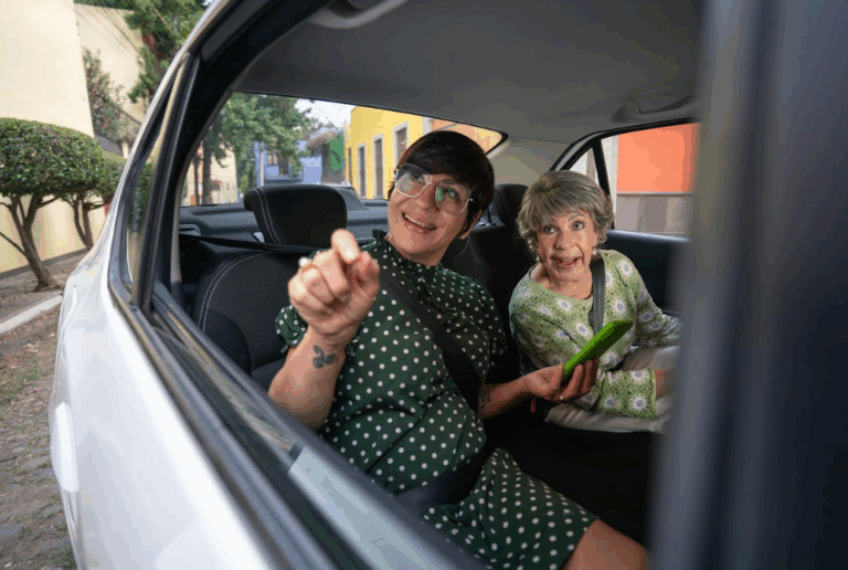 Semana Santa en regiones: Cómo la movilidad urbana impulsa el comercio local en temporada alta