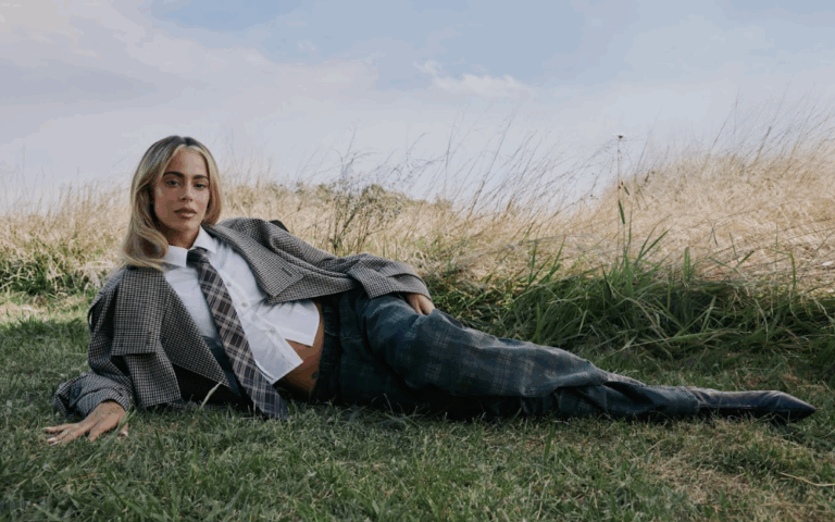 Tini redefine el invierno con una colección inspirada en el estilo New British