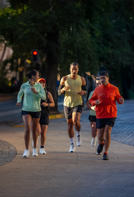 El running se toma Santiago y Ellesse responde con una colección ideal para la temporada de maratones