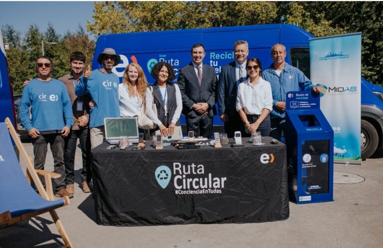 Vuelve la “Ruta Circular” de Entel luego de recolectar más de 61 mil kg. de residuos electrónicos en 2025