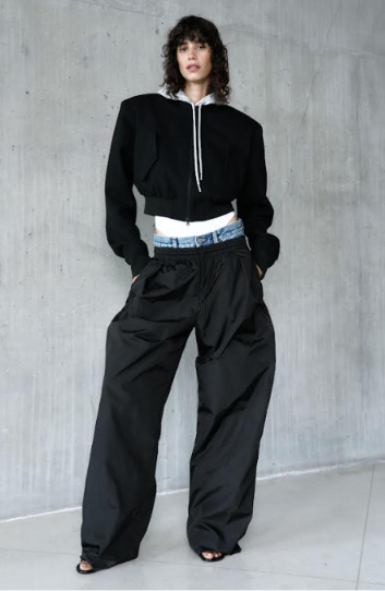 LA NUEVA COLABORACIÓN DE H&M CON WARDROBE.NYC. DOMINA EL ARMARIO MODERNO