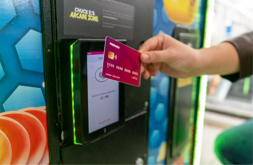 Chilenos en “modo flash»: tecnología de autoservicio reduce en un 80% los tiempos de espera