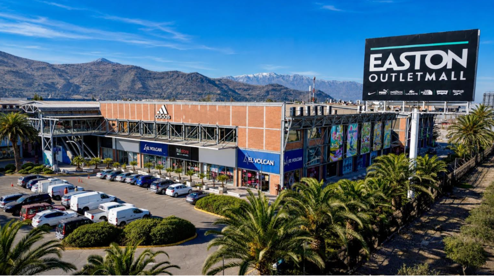 Bajan las temperaturas, vuelven las lluvias y se congelan los precios en Easton Outlet Mall