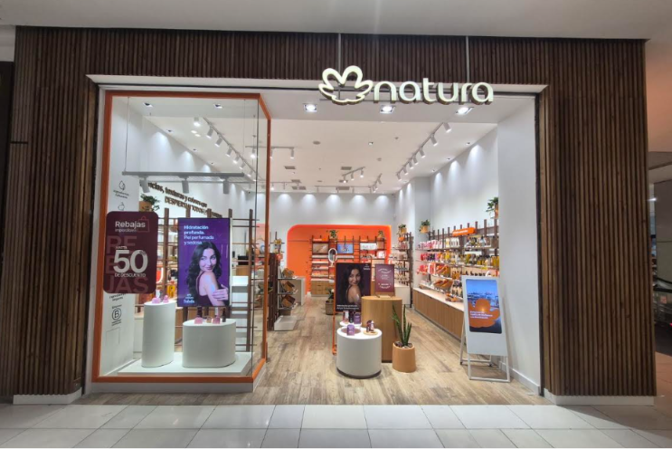 Natura reinventa su primera tienda en Chile con nuevo concepto de compra