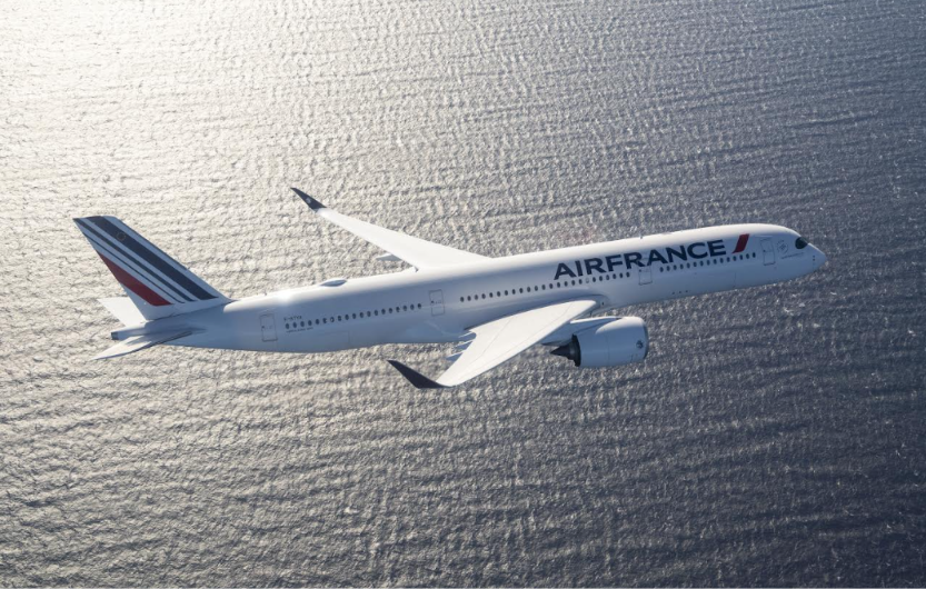 Air France fortalece la conectividad entre Santiago y París con diez vuelos semanales durante la temporada de verano
